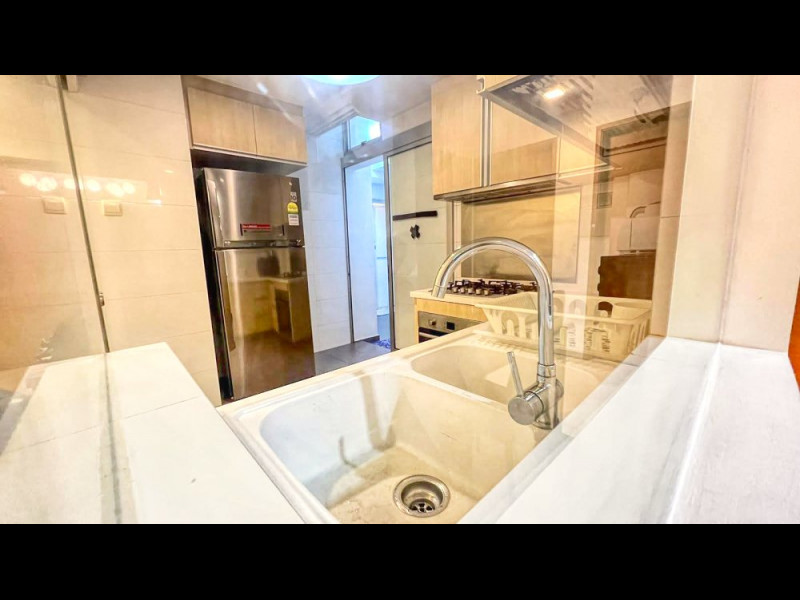 3 Bedroom Parc Condo new Kitchen