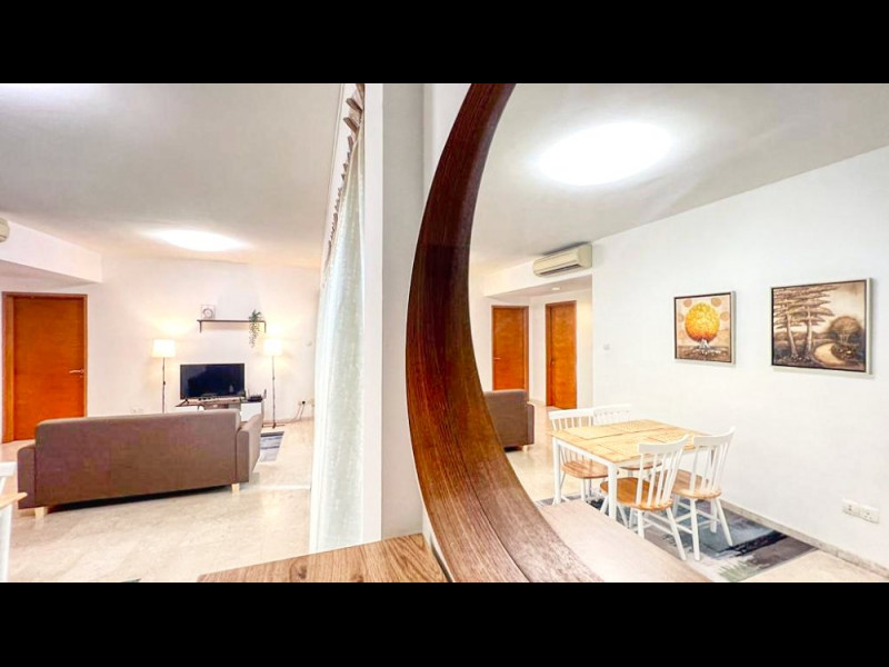 3 bedroom Parc condominium